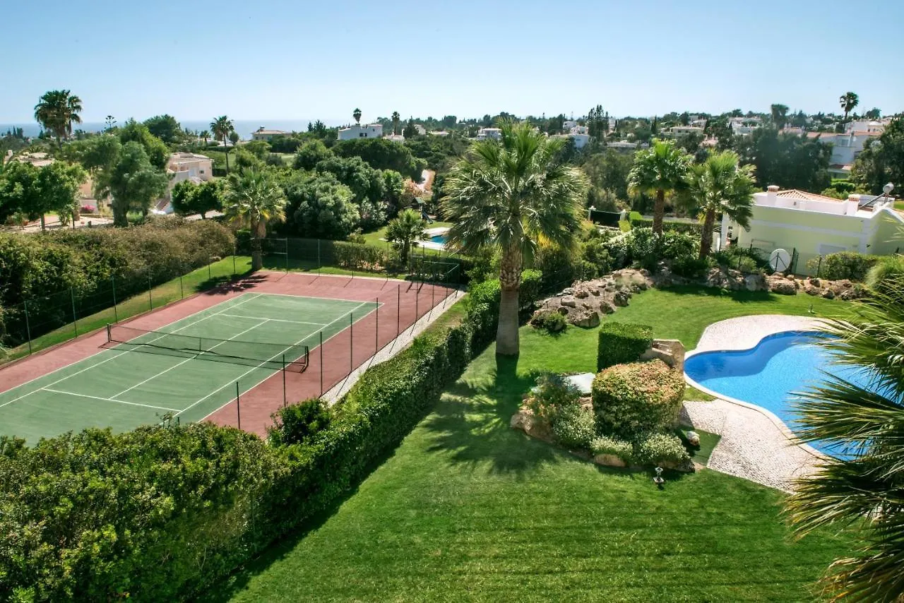 Luxurious First Floor Apartment Sleeps 4 Carvoeiro